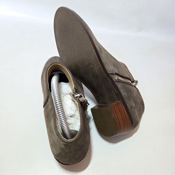 Vionic Women's Serena Leather Boho Casual Ankle Moto Biker Boot In Dark Green 8 - Picture 12 of 15